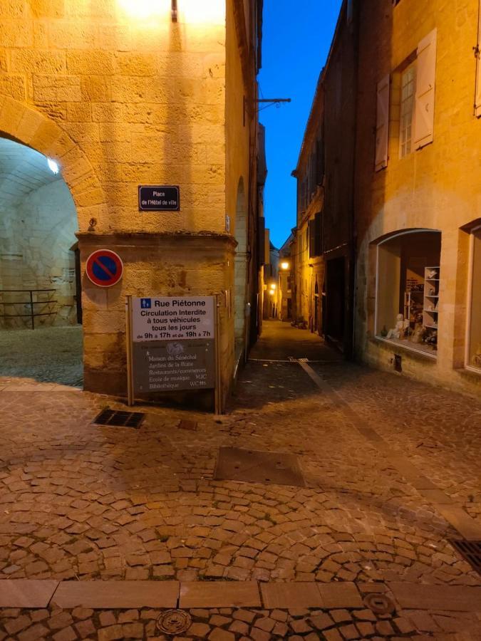 Maison De Caractere Au Coeur De La Cite Medievale De Gourdon מראה חיצוני תמונה